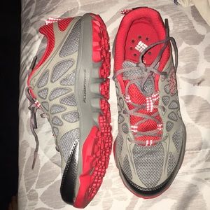 Size 9.5 women’s Columbia sneakers